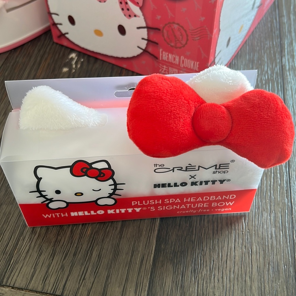 Hello Kitty plush spa headband